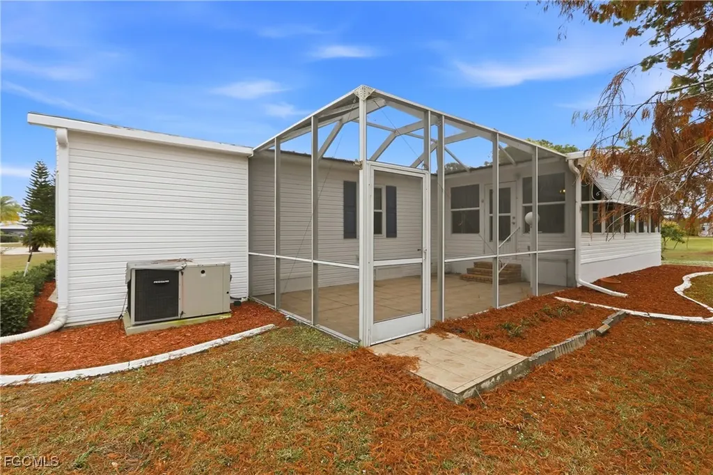 19825 Eagle Trace Court North Fort Myers FL 33903