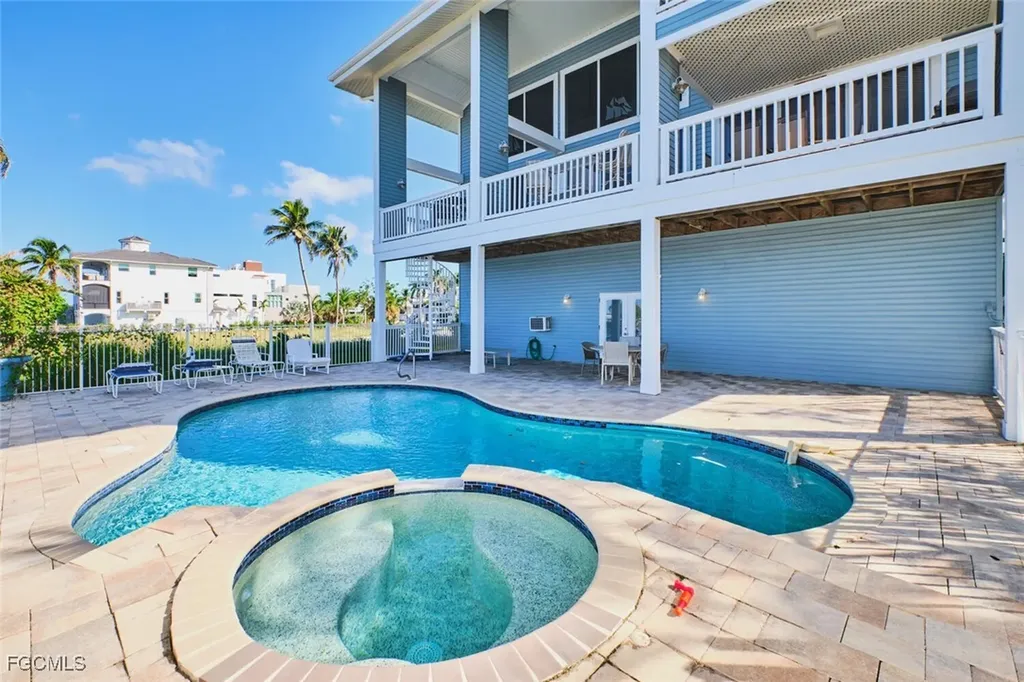 950 San Carlos Drive Fort Myers Beach FL 33931