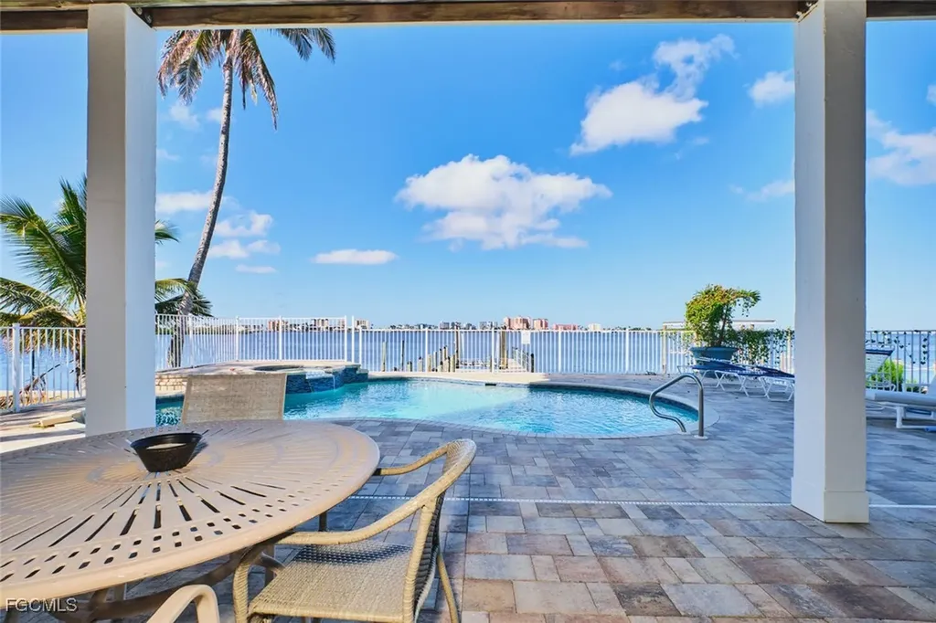 950 San Carlos Drive Fort Myers Beach FL 33931