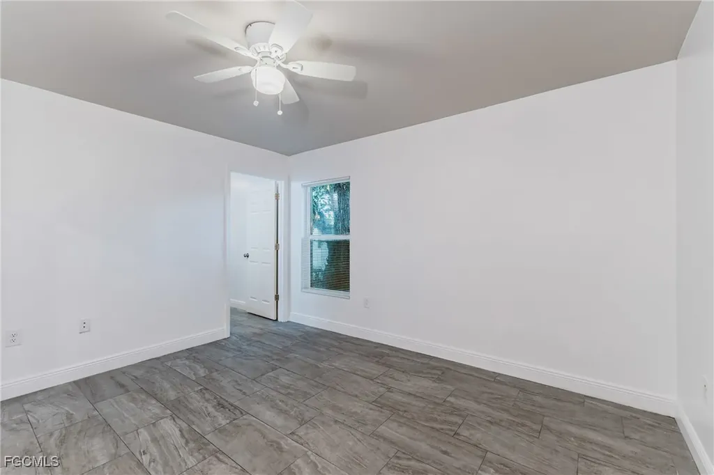 2405 Maple Avenue Fort Myers FL 33901