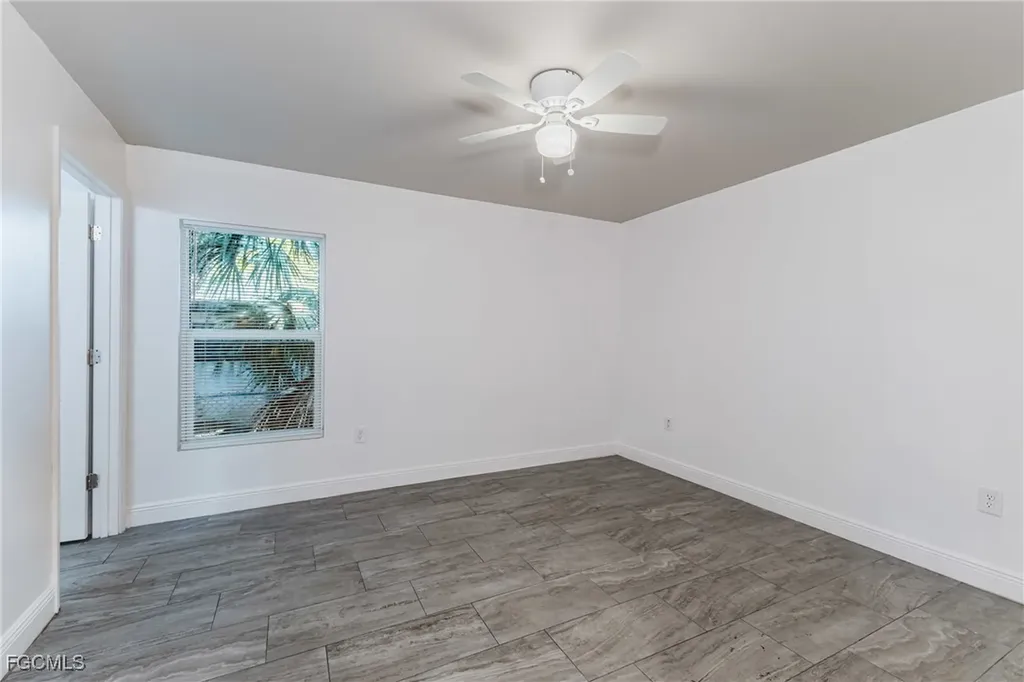 2405 Maple Avenue Fort Myers FL 33901