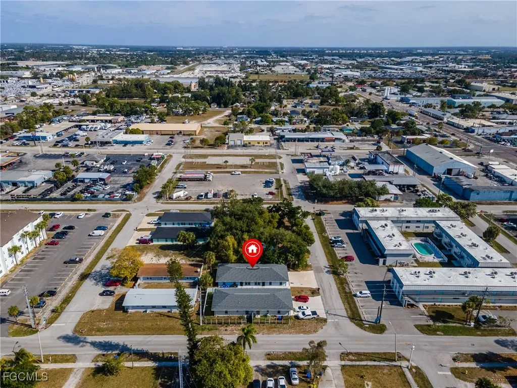 2405 Maple Avenue Fort Myers FL 33901