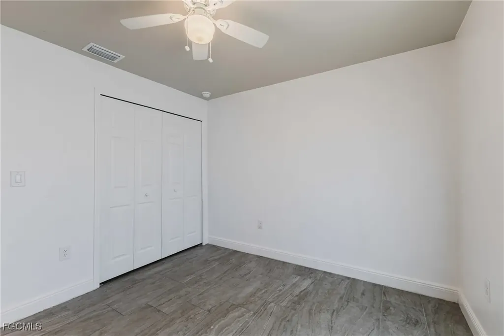 2405 Maple Avenue Fort Myers FL 33901