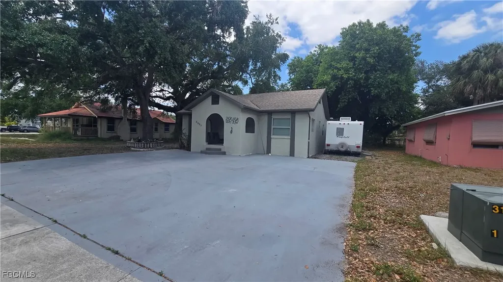 2357 Crawford Street Fort Myers FL 33901