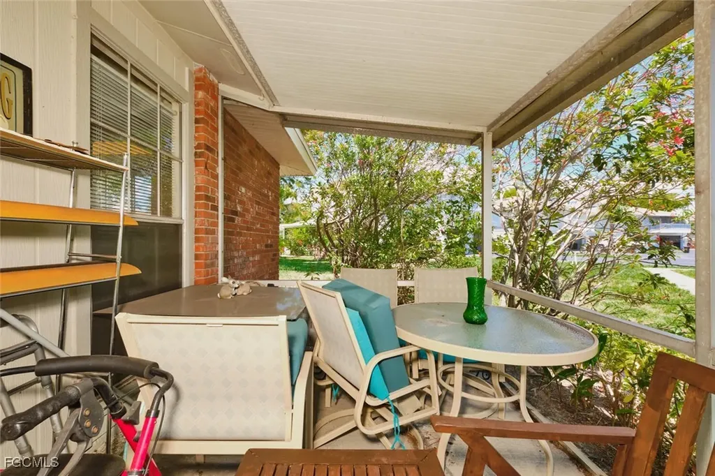 3350 Alouette Circle Fort Myers FL 33907