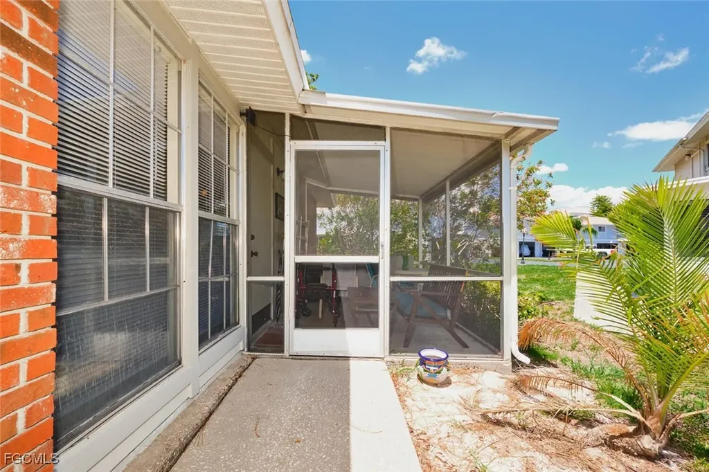 3350 Alouette Circle Fort Myers FL 33907