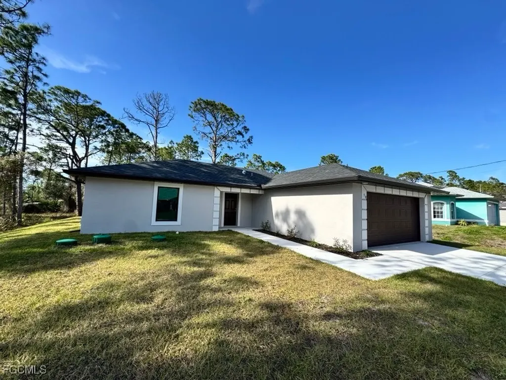 3017 37th Street W Lehigh Acres FL 33971