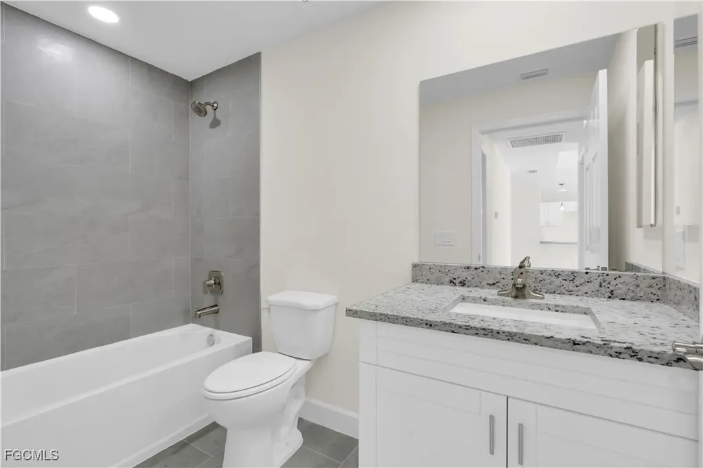 3017 37th Street W Lehigh Acres FL 33971