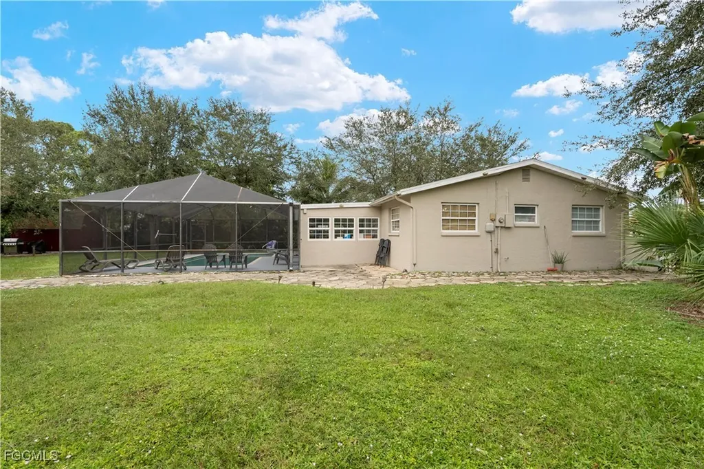 703 Jefferson Avenue Lehigh Acres FL 33936