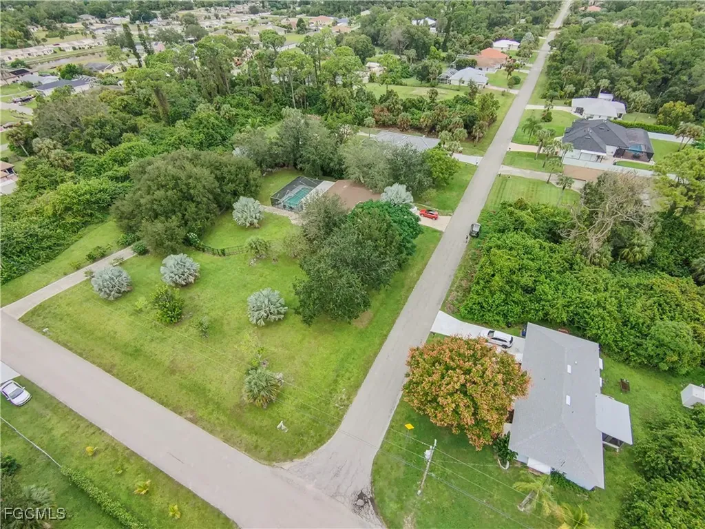 703 Jefferson Avenue Lehigh Acres FL 33936