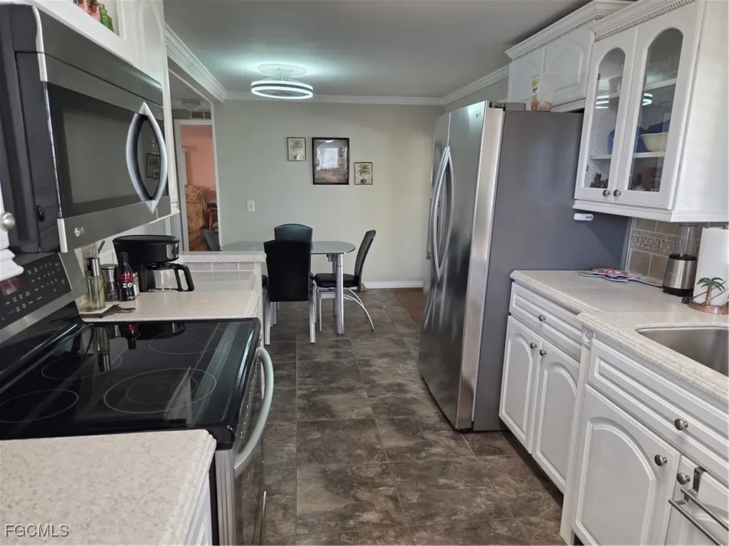 974 Restful Road North Fort Myers FL 33917