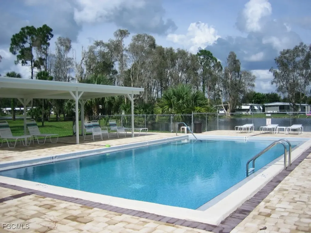 974 Restful Road North Fort Myers FL 33917