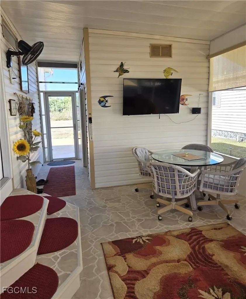 974 Restful Road North Fort Myers FL 33917