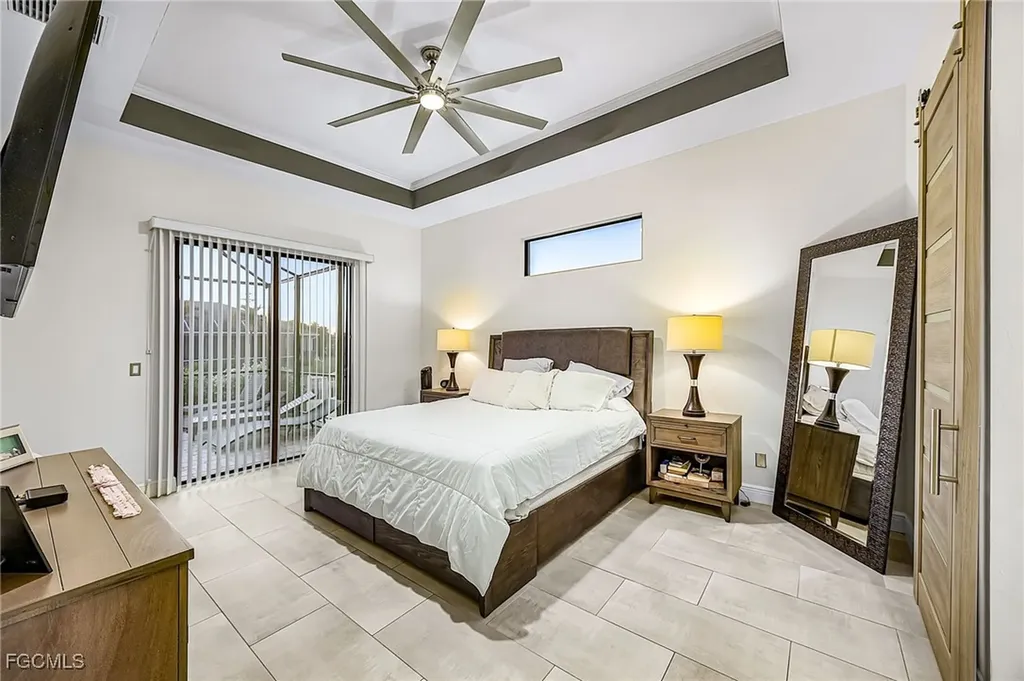 2134 SE 18th Avenue Cape Coral FL 33990