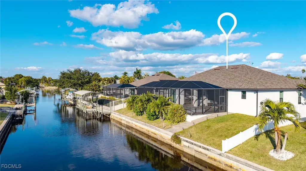 2134 SE 18th Avenue Cape Coral FL 33990