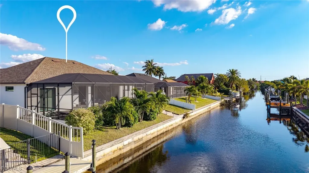 2134 SE 18th Avenue Cape Coral FL 33990