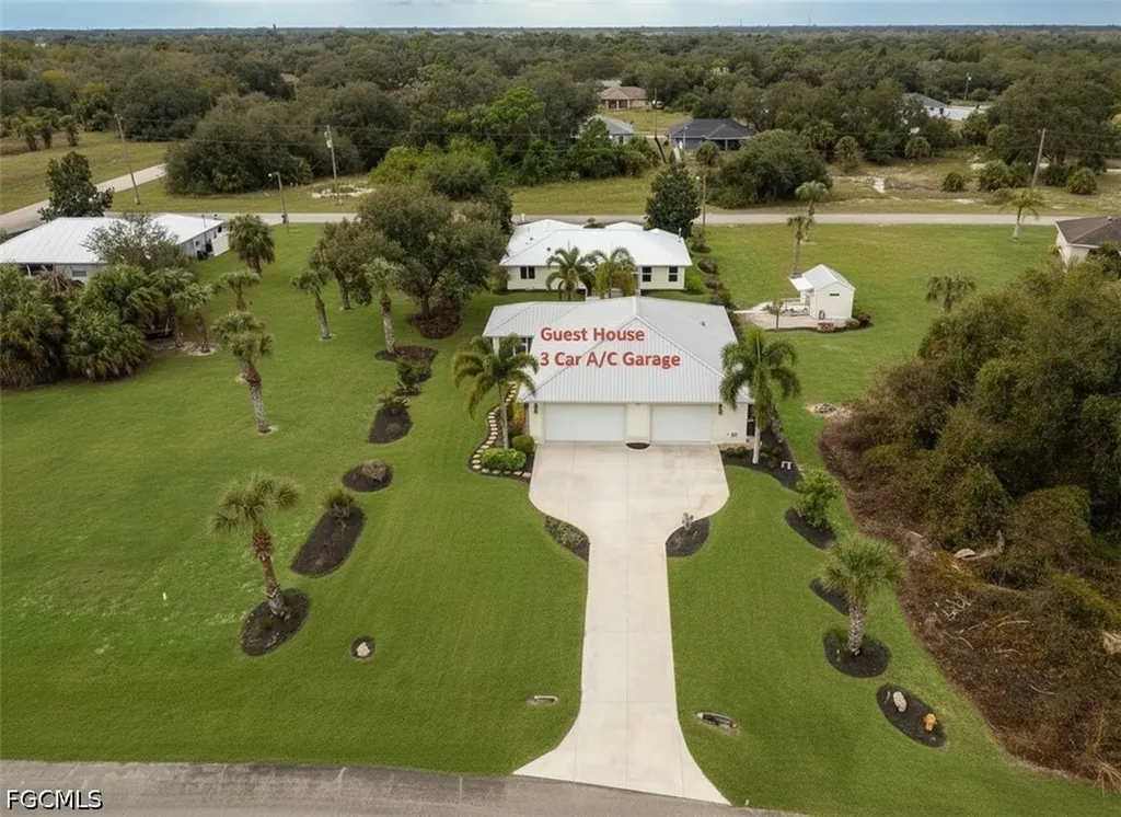 1197 April Avenue Labelle FL 33935