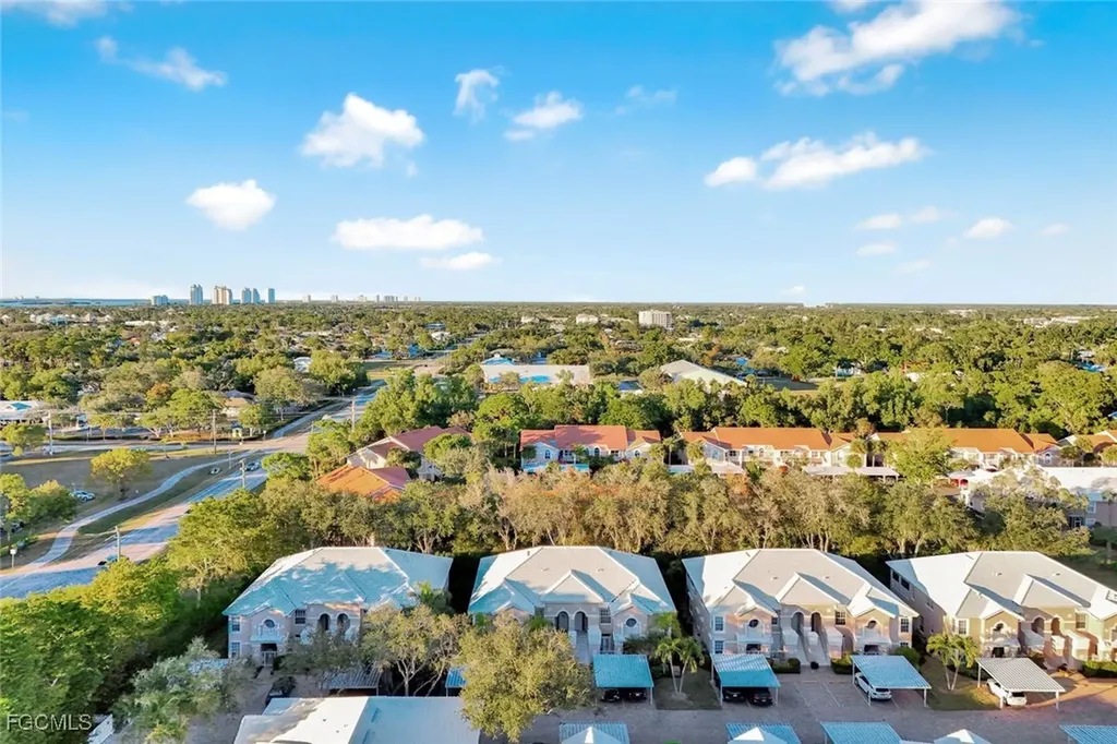 Bonita Springs FL, 3961 Windward Passage Circle, Unit 102