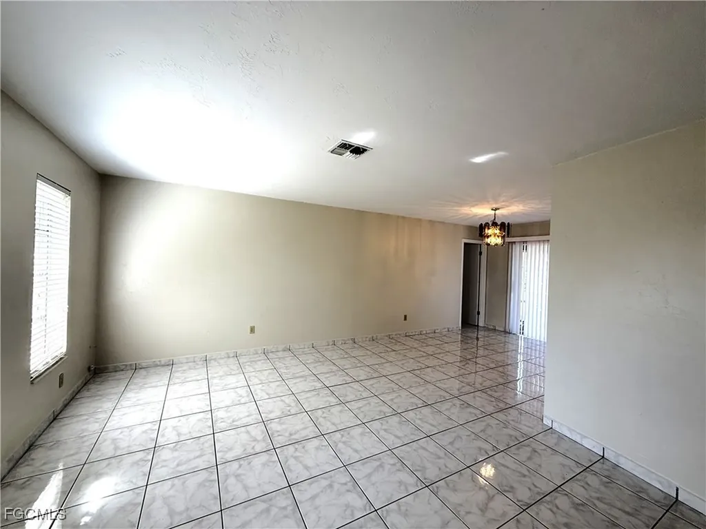 1423 SE 18th Terrace Cape Coral FL 33990