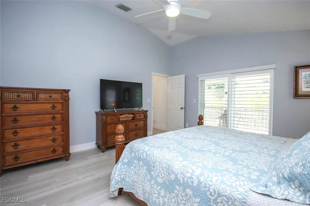 1890 Farm Trail Sanibel FL 33957