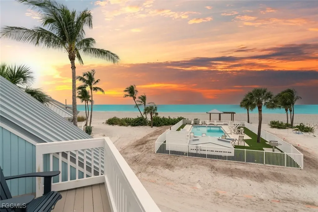 6 Beach Homes Captiva FL 33924