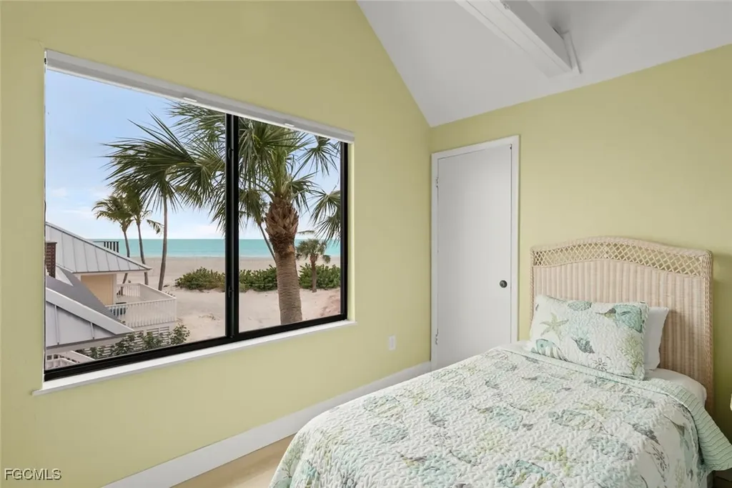 6 Beach Homes Captiva FL 33924