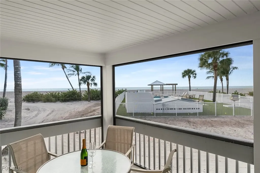 6 Beach Homes Captiva FL 33924