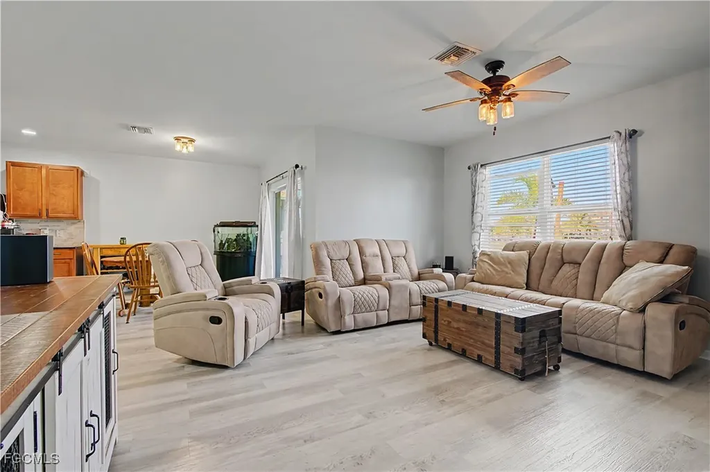 2613 Manzilla Lane Cape Coral FL 33909