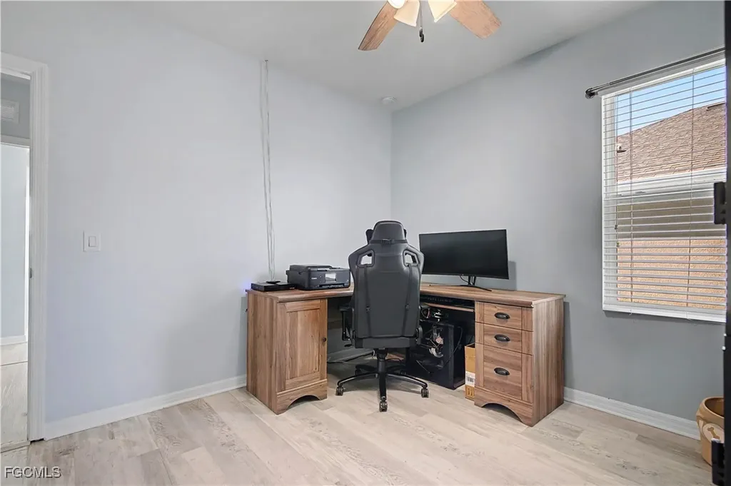 2613 Manzilla Lane Cape Coral FL 33909