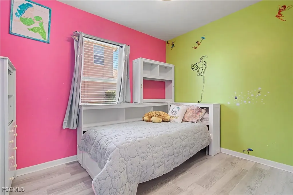 2613 Manzilla Lane Cape Coral FL 33909