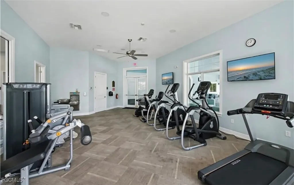 2613 Manzilla Lane Cape Coral FL 33909