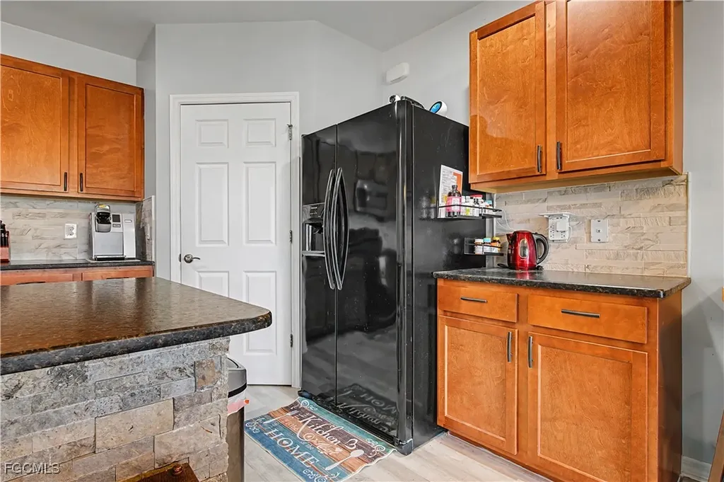 2613 Manzilla Lane Cape Coral FL 33909