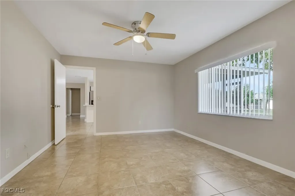 1625 SE 21st Lane Cape Coral FL 33990