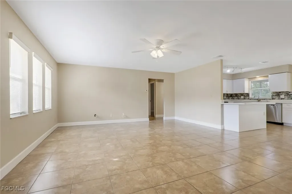 1625 SE 21st Lane Cape Coral FL 33990