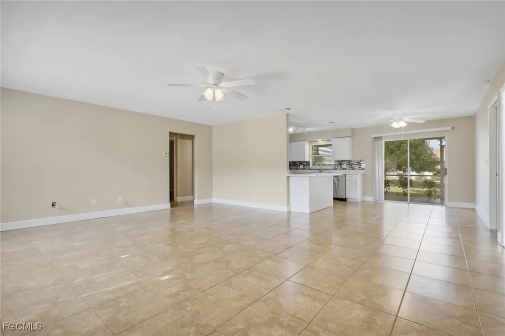 1625 SE 21st Lane Cape Coral FL 33990