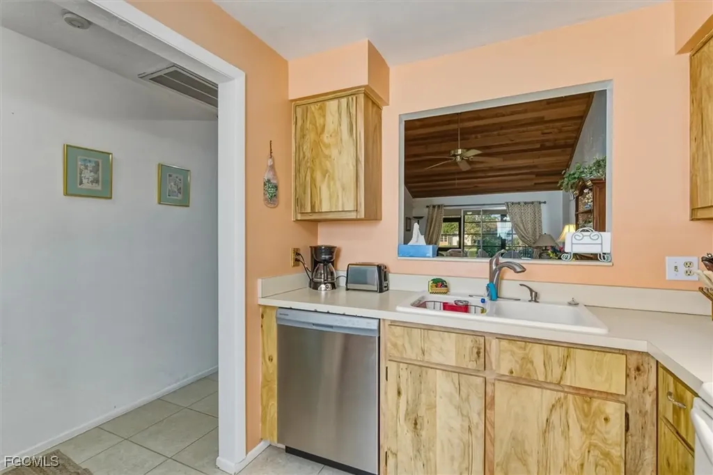 9339 Lennex Lane Fort Myers FL 33919