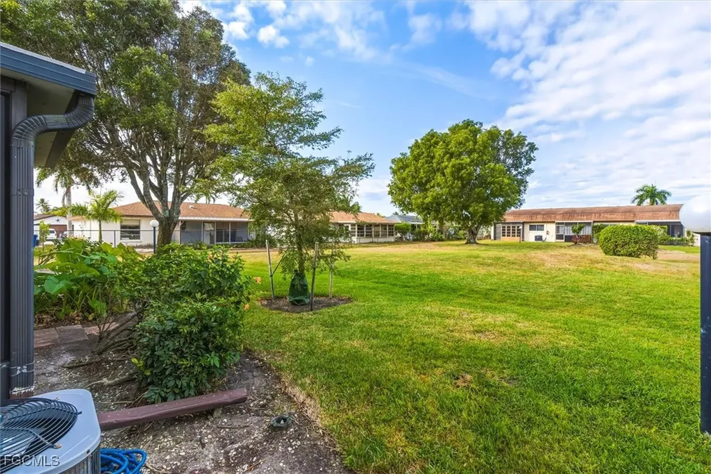 9339 Lennex Lane Fort Myers FL 33919
