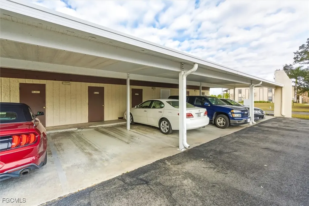 9339 Lennex Lane Fort Myers FL 33919