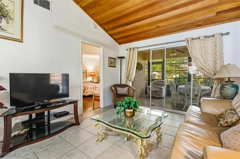 9339 Lennex Lane Fort Myers FL 33919