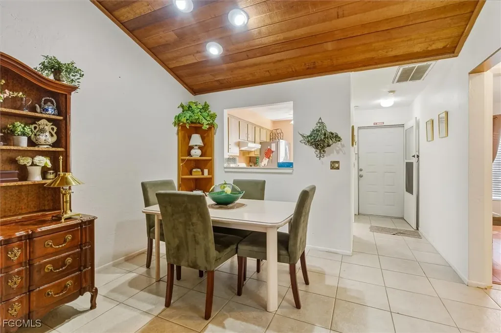 9339 Lennex Lane Fort Myers FL 33919