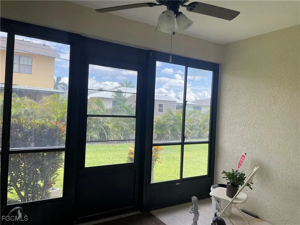 1519 Cape Coral Parkway W Cape Coral FL 33914