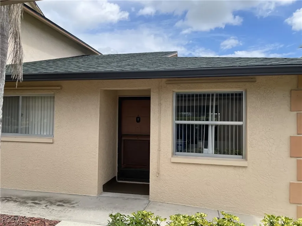 1519 Cape Coral Parkway W Cape Coral FL 33914