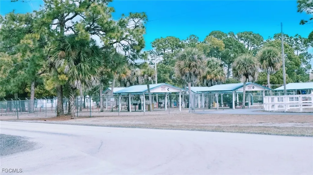 269 Avenida Del Centro Clewiston FL 33440