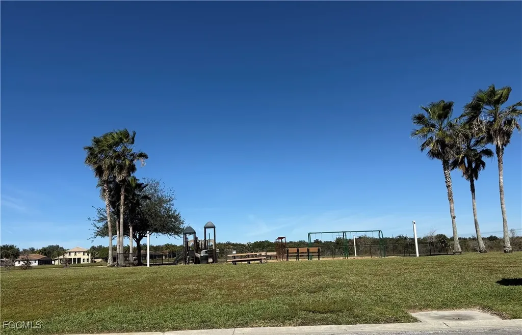 12112 Country Day Circle Fort Myers FL 33913