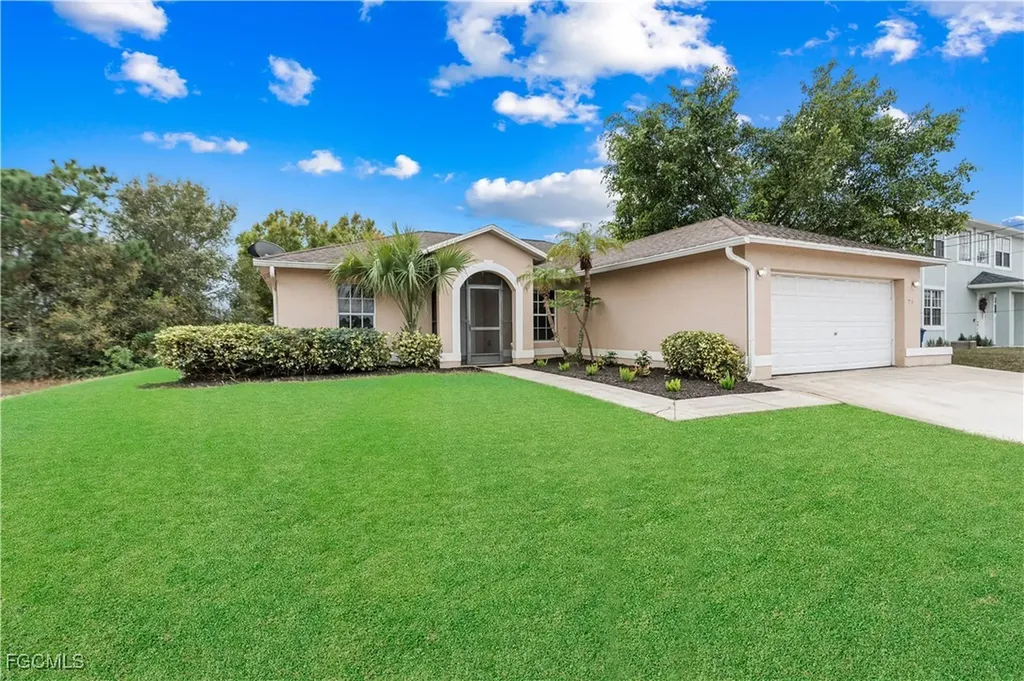 2511 23rd Street SW Lehigh Acres FL 33976