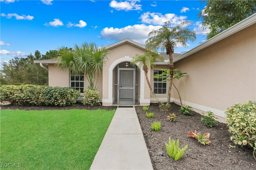 2511 23rd Street SW Lehigh Acres FL 33976