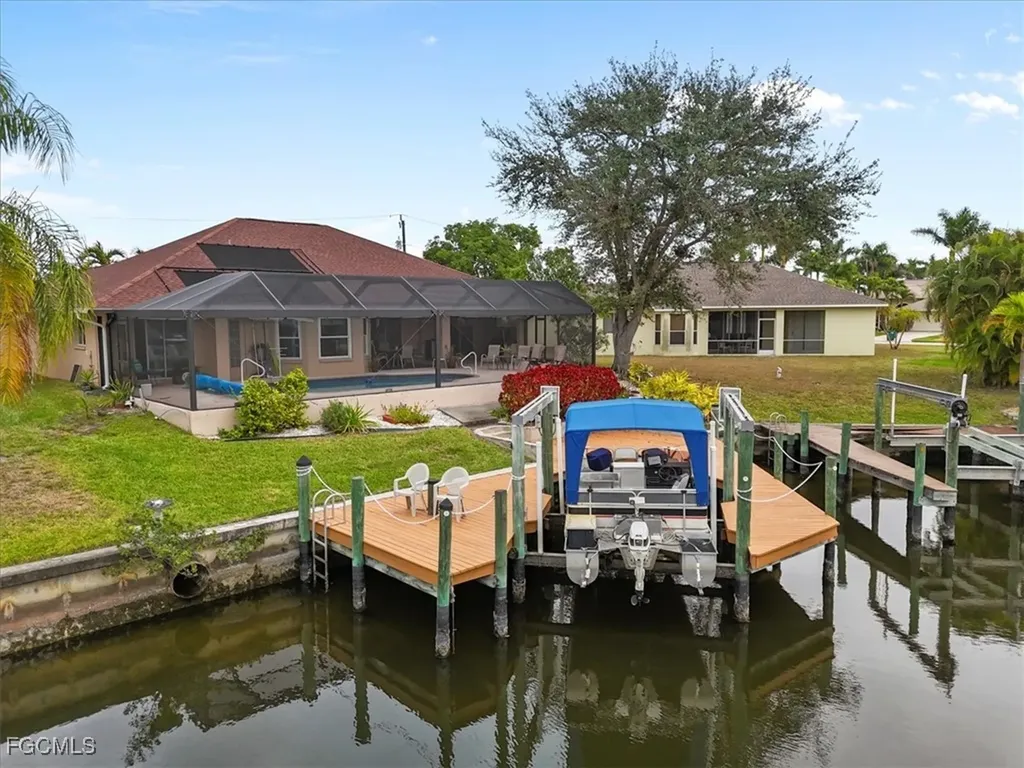 2508 SW 25th Street Cape Coral FL 33904