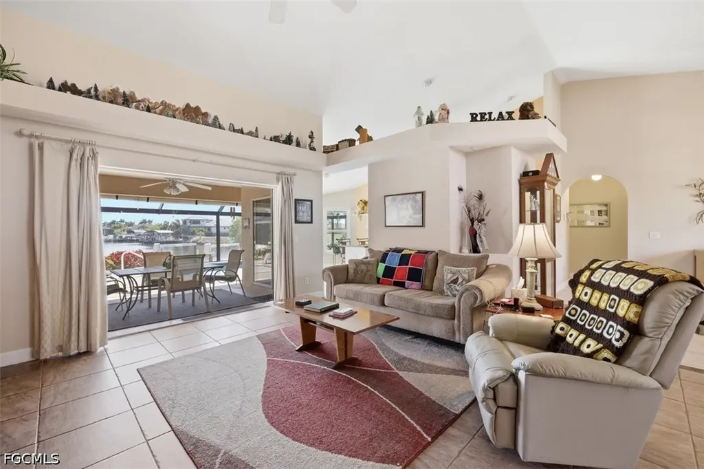 2508 SW 25th Street Cape Coral FL 33904