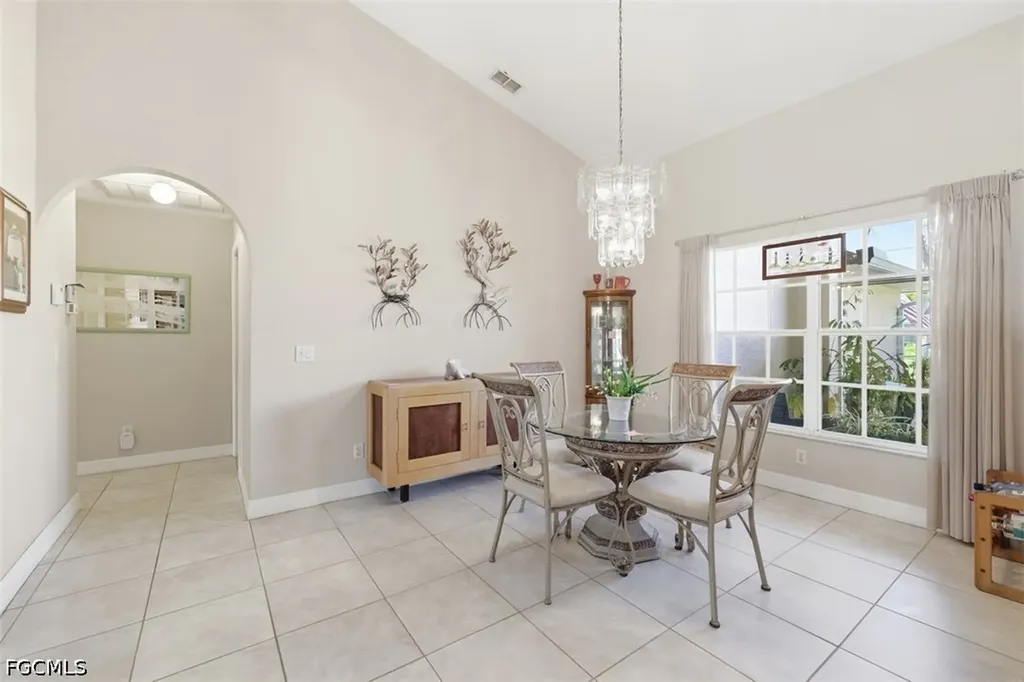 2508 SW 25th Street Cape Coral FL 33904