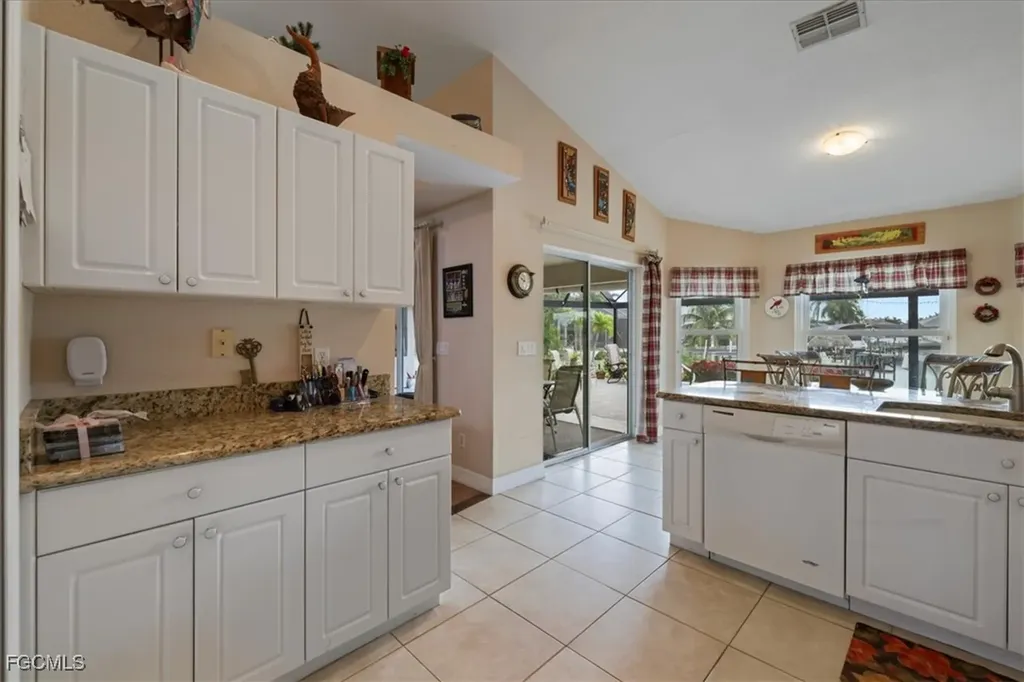 2508 SW 25th Street Cape Coral FL 33904
